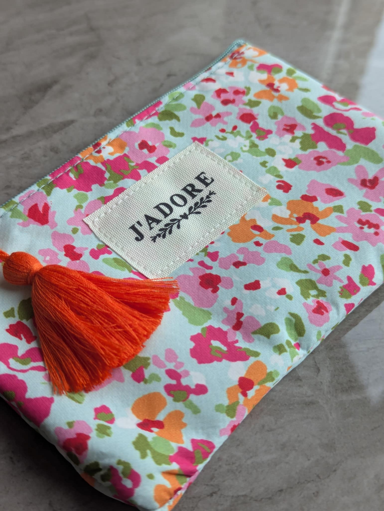 Pochette fleurie